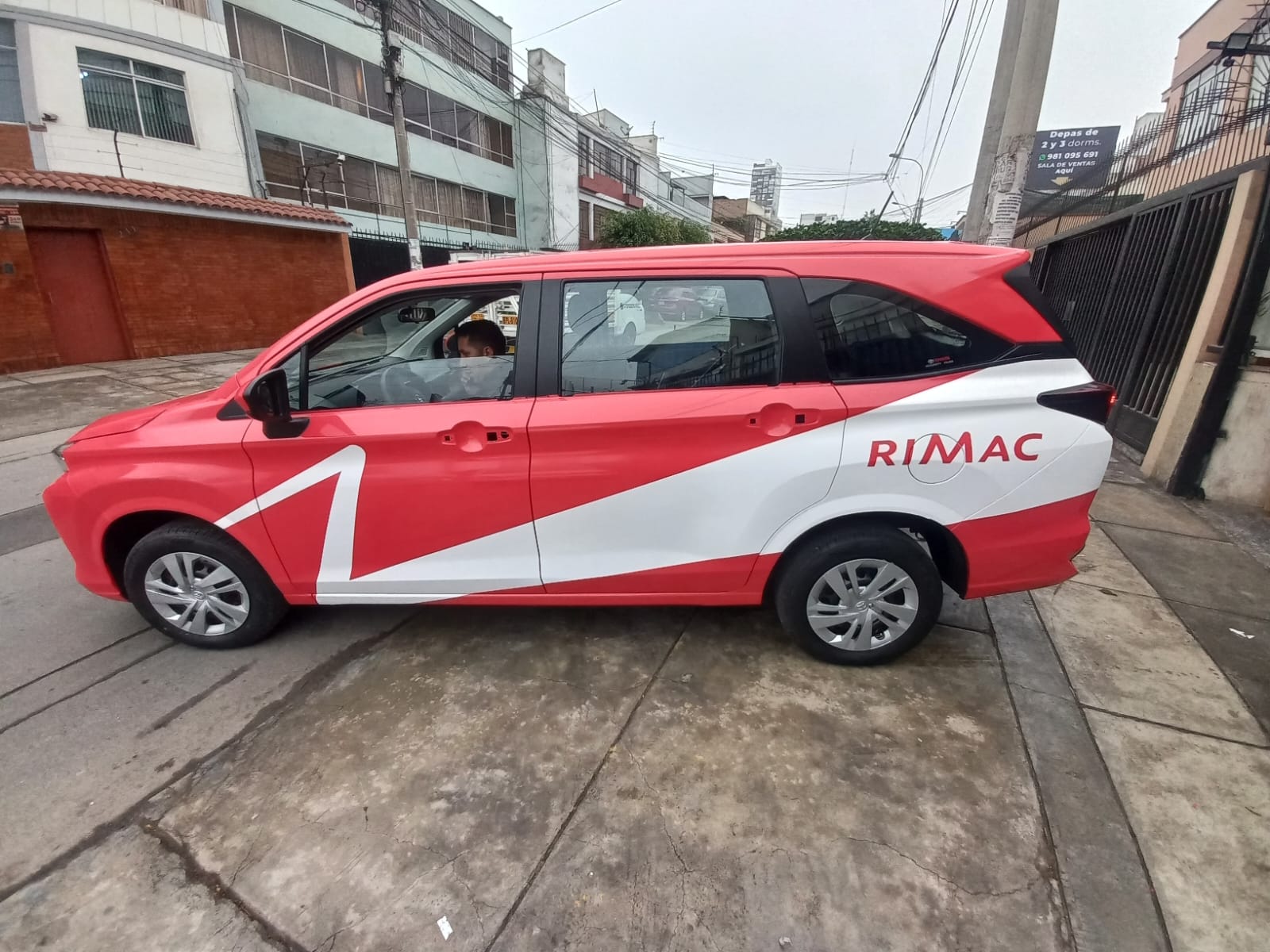 Rimac - Gráfica vehicular en camioneta