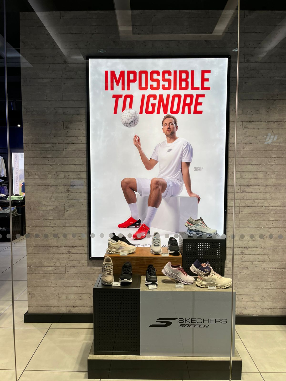 Skechers - Gigantografía Jockey